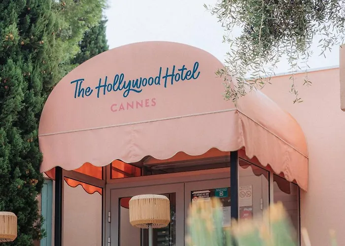 Hollywood -ex Kyriad- Otel Cannes